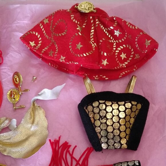 Outfit only - 1993 Western Stampin' Barbie Tara Lynn - Picture 3 of 11